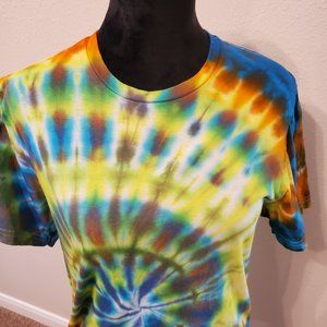 Tie Dye boho style unisex T shirt men's size S. 100% soft cotton.